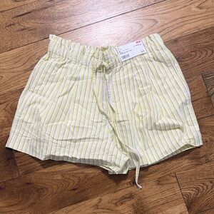 Uniqlo High Waist Striped Shorts - Yellow and White